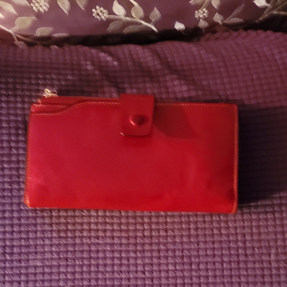 Wallet 21 cards normal wear.